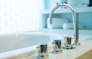 A Simple Bathtub Faucet Replacement Guide